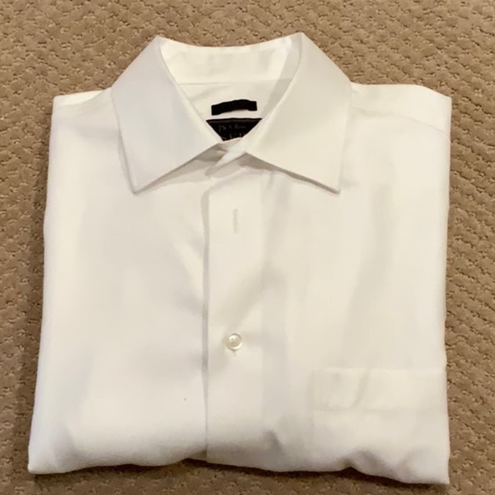 Classic men’s white dress shirt